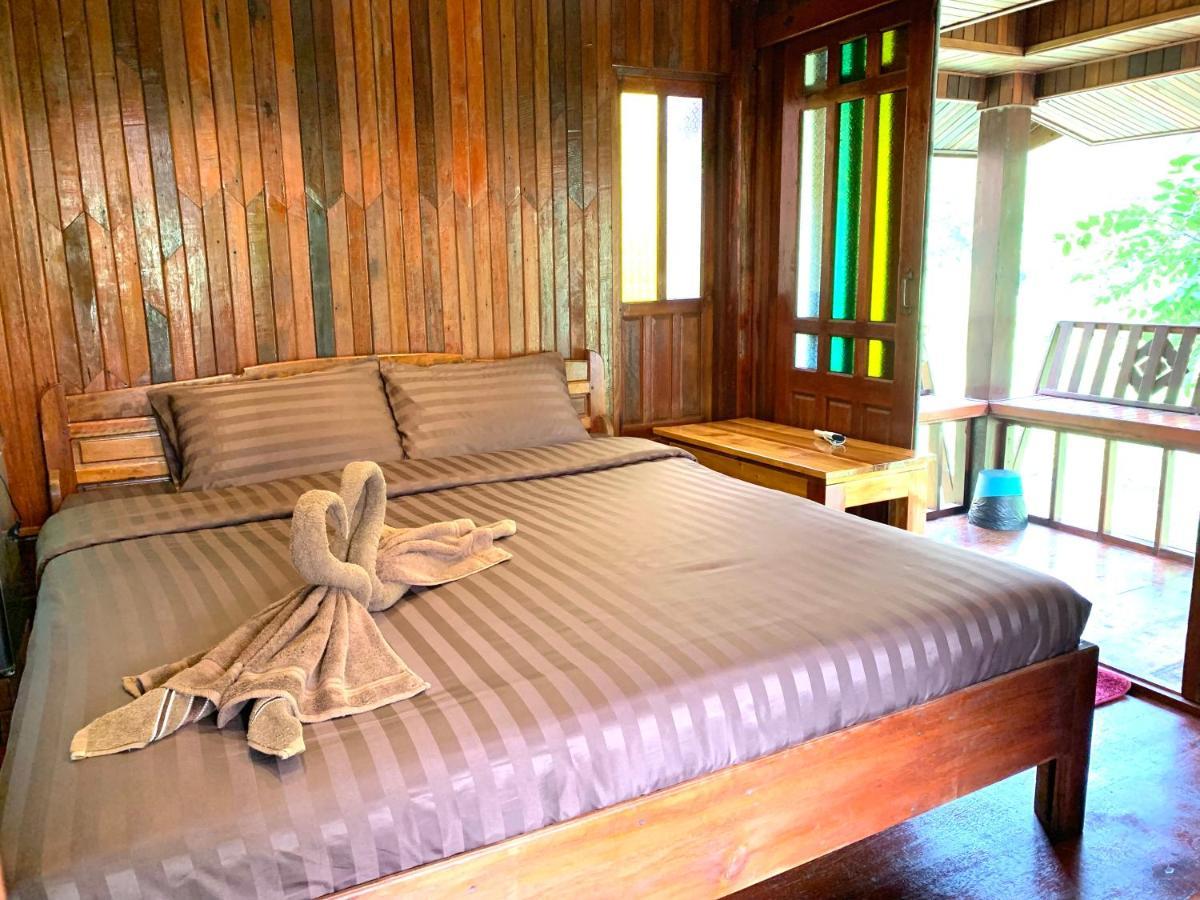 Kohkoodfarmstay Ko Kut Экстерьер фото